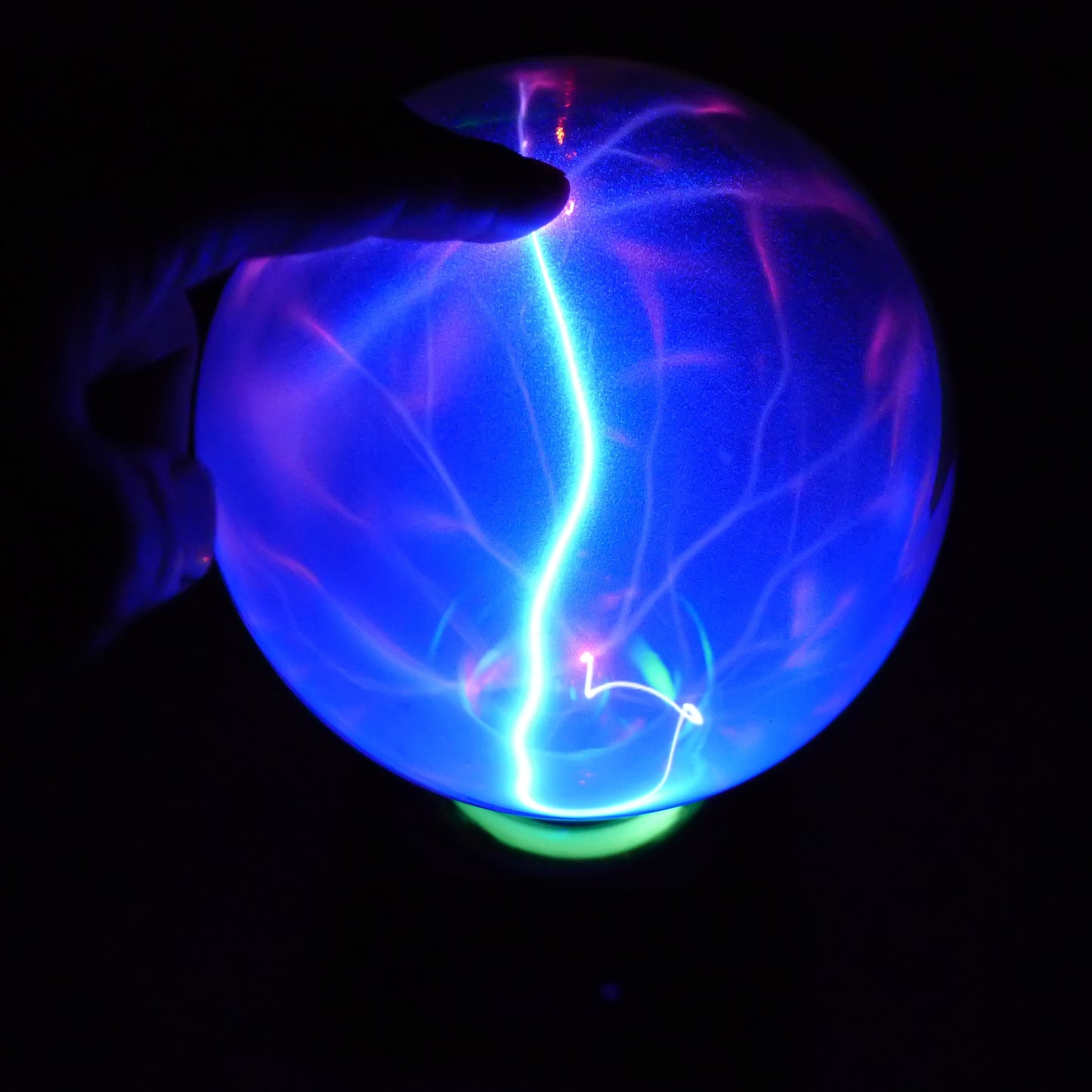 Plasma Lightning Ball – Electrostatic Induction Magic Light with Music